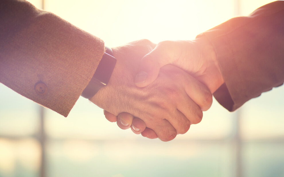 Одинадцять питань, які допоможуть вам правильно обрати компанію по обслуговуванню ліфтів